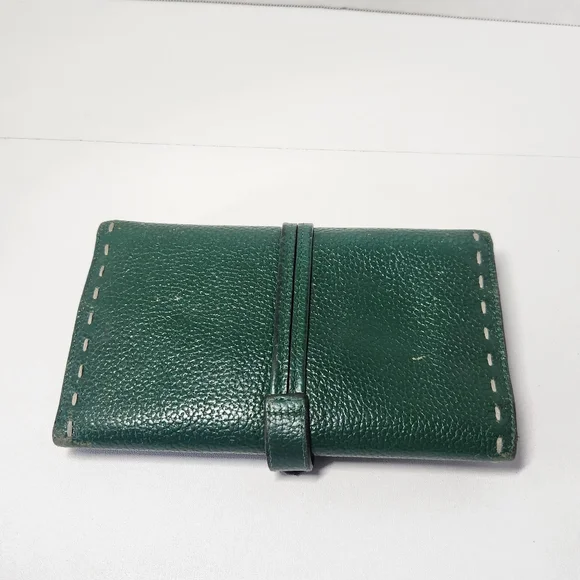 Bcbgmaxazria Large Green Leather Wallet - Picture 3 of 16